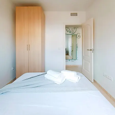 Apartment Apto Jazmin, 3 Hab, Gran Terraza Con Vistas A La Montana Y A 15 Min De La Playa *