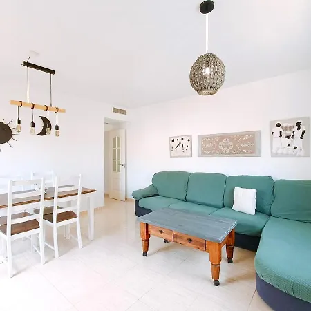 Apartment Apto Jazmin, 3 Hab, Gran Terraza Con Vistas A La Montana Y A 15 Min De La Playa *